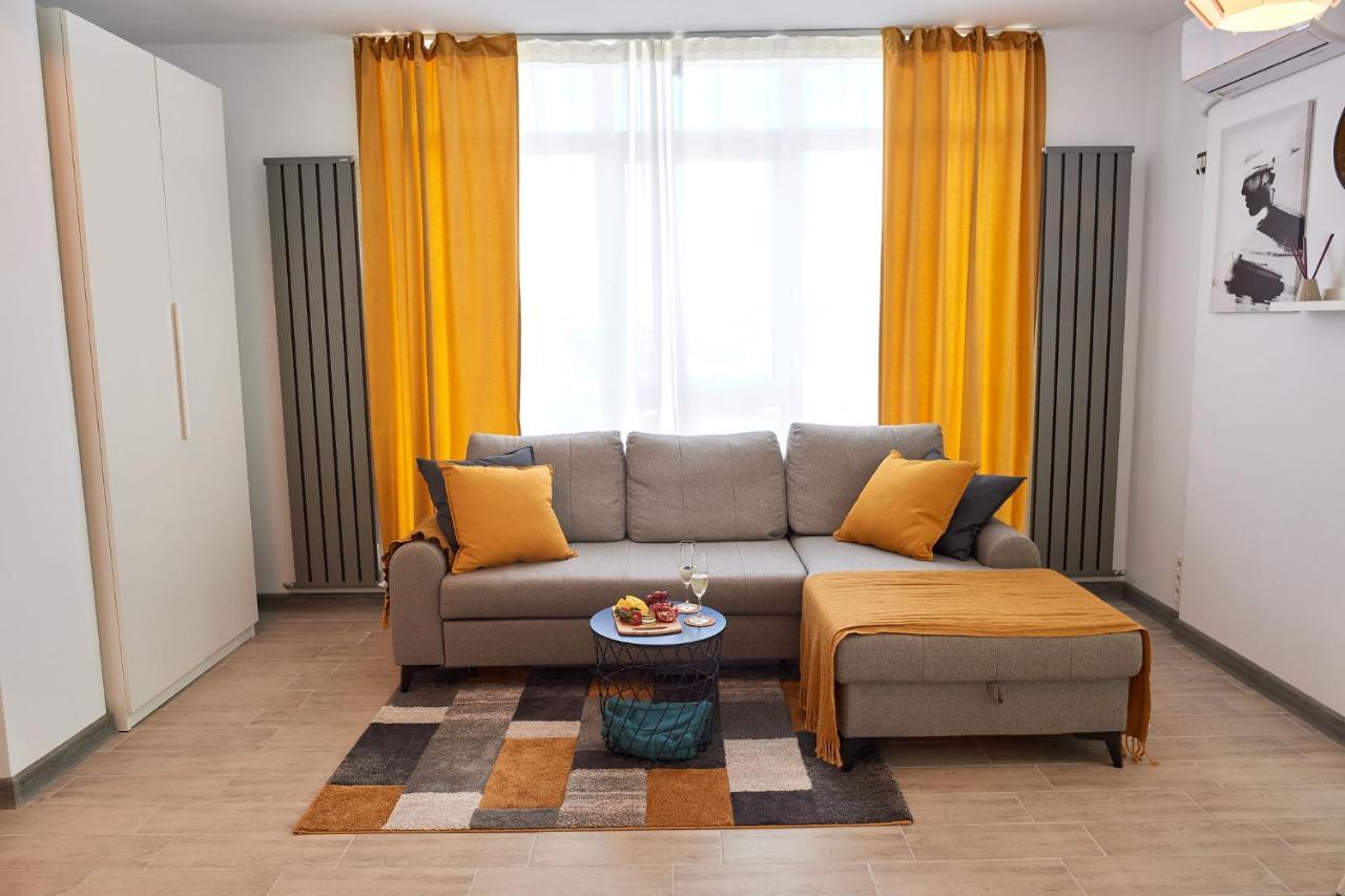 Fineloft Sea View Apartment-Spa N Pools Beach Resort Năvodari المظهر الخارجي الصورة